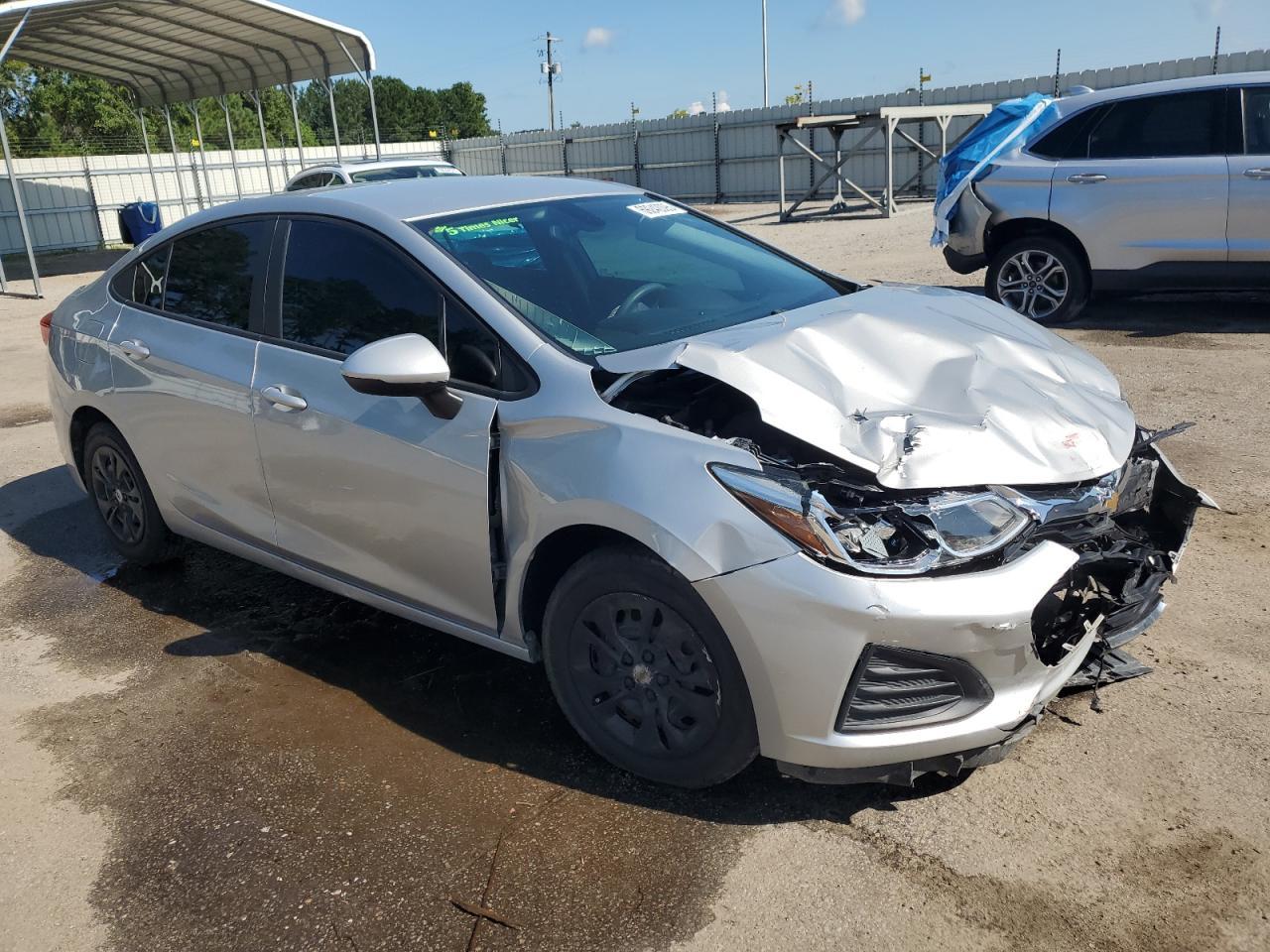 2019 Chevrolet Cruze Ls - Image 4