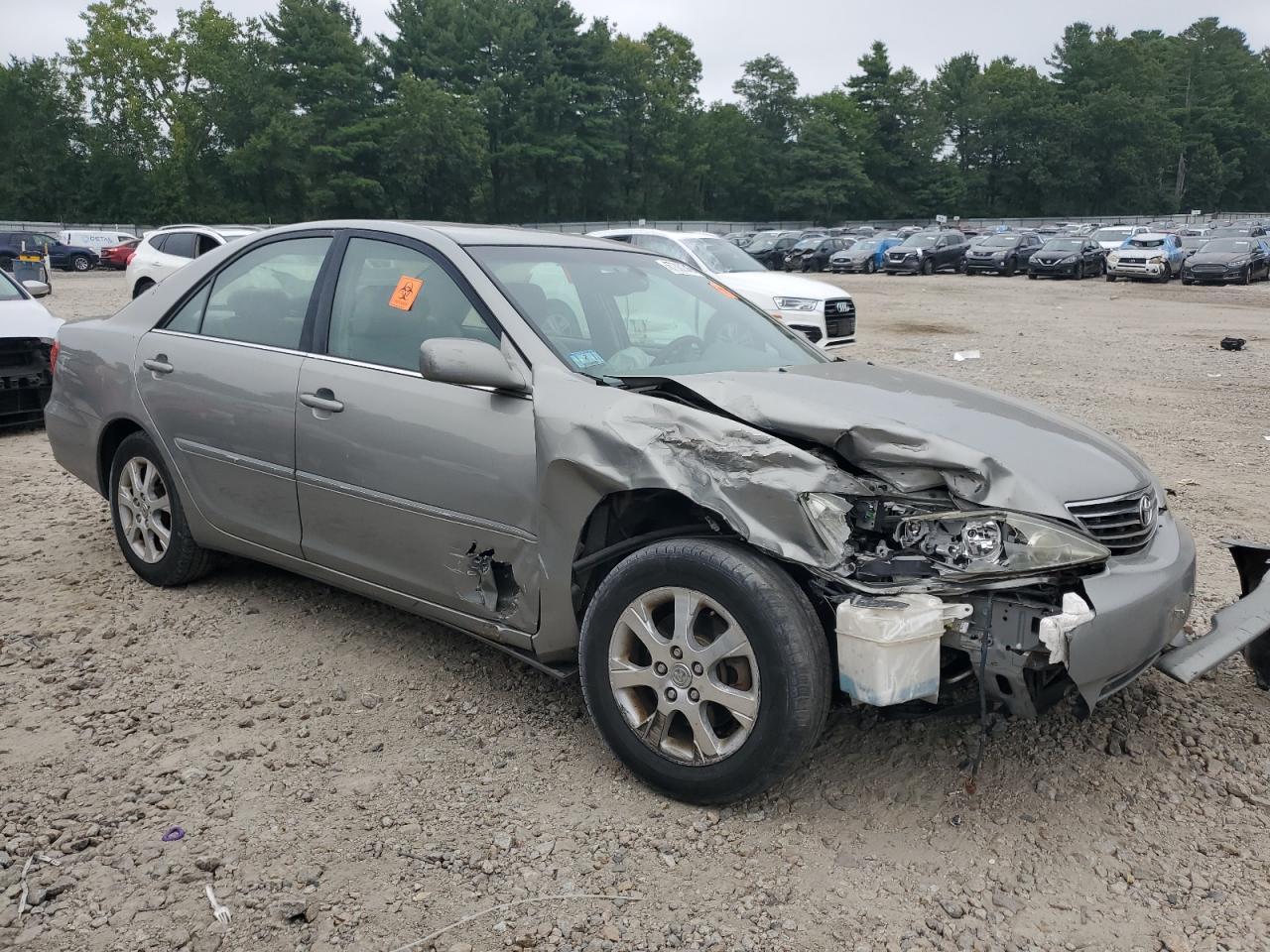 2005 Toyota Camry Le - Image 4
