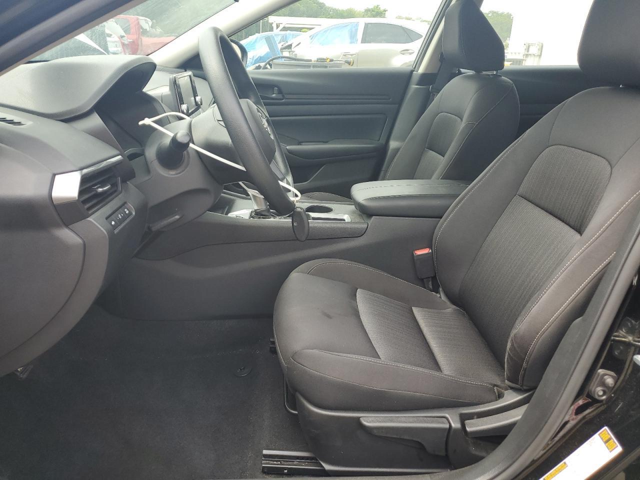 2023 Nissan Altima S - Image 7