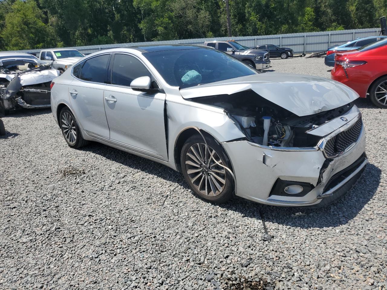 2018 Kia Cadenza Luxury Luxury - Фото 4
