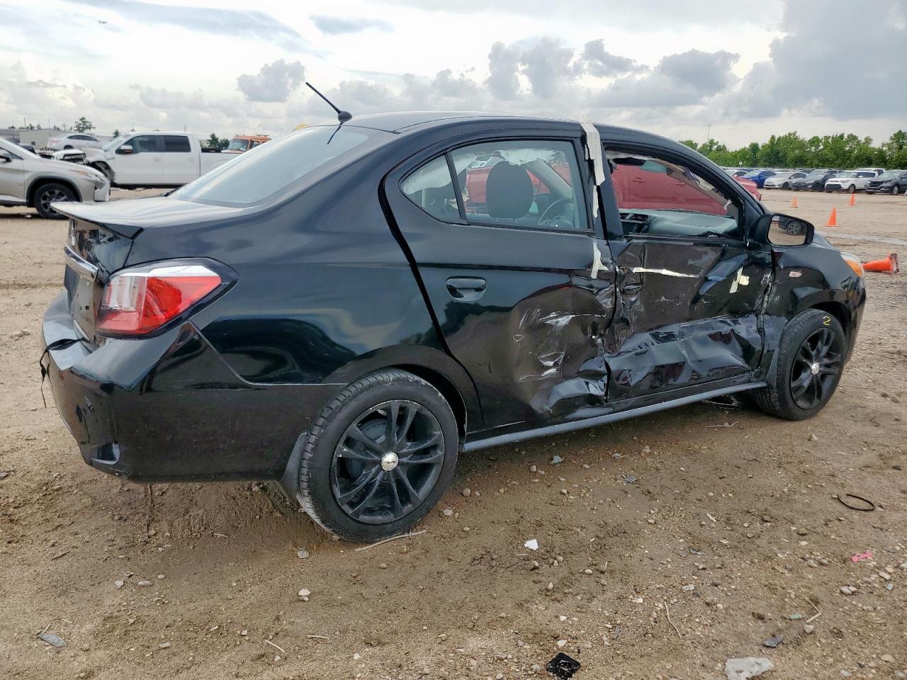 2023 Mitsubishi Mirage G4 Es - Image 3