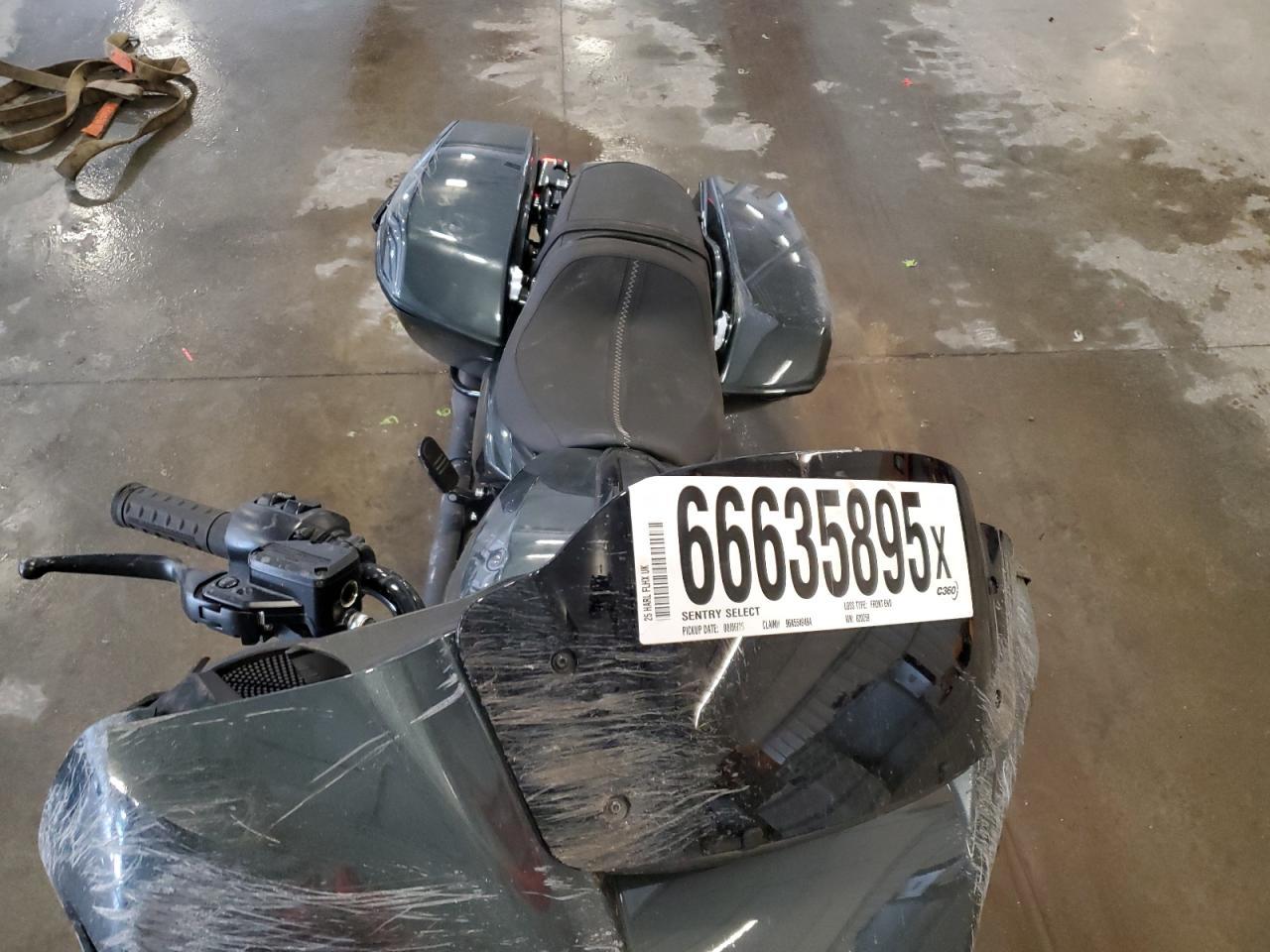 2025 Harley-Davidson Flhx - Фото 5