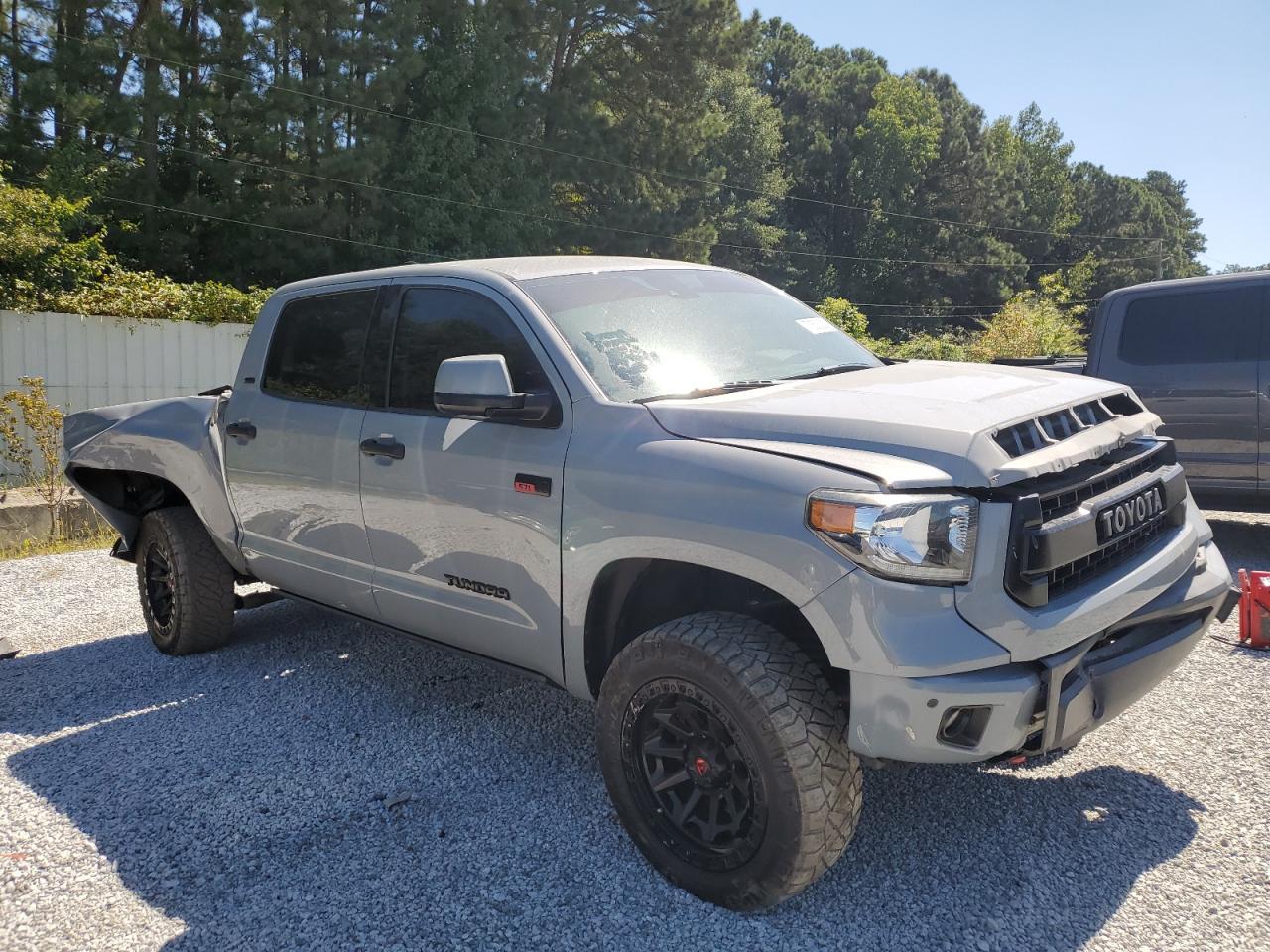 2020 Toyota Tundra Crewmax Sr5 - Image 4