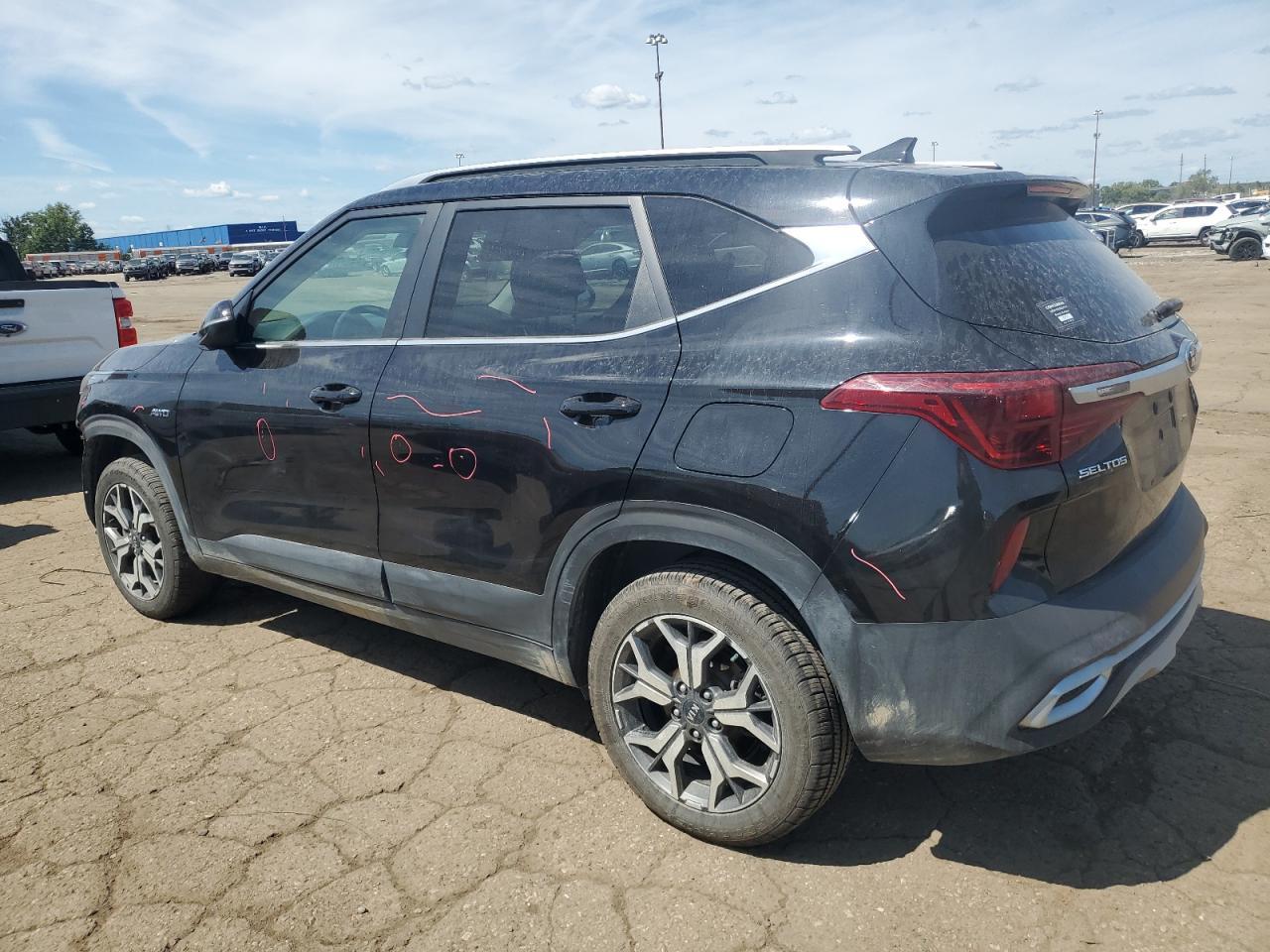 2021 Kia Seltos Ex - Image 2