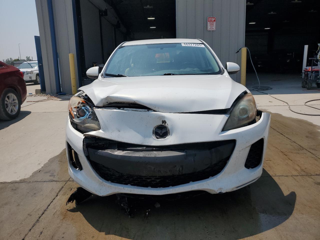 2012 Mazda 3 I - Image 5