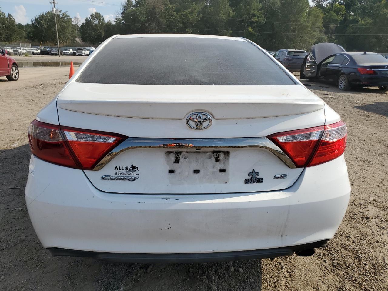 2015 Toyota Camry Le - Фото 6