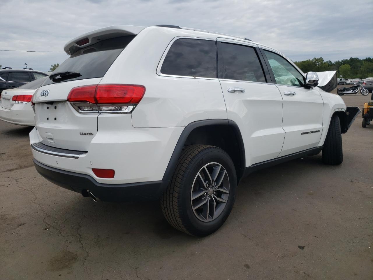 2017 Jeep Grand Cherokee Limited - Image 3
