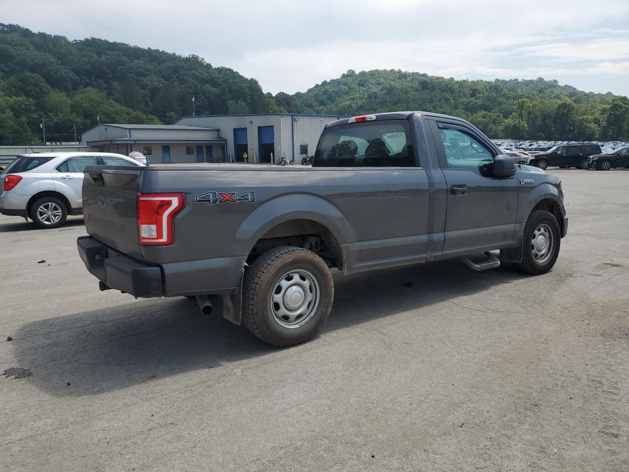 2017 Ford F150 - Фото 3