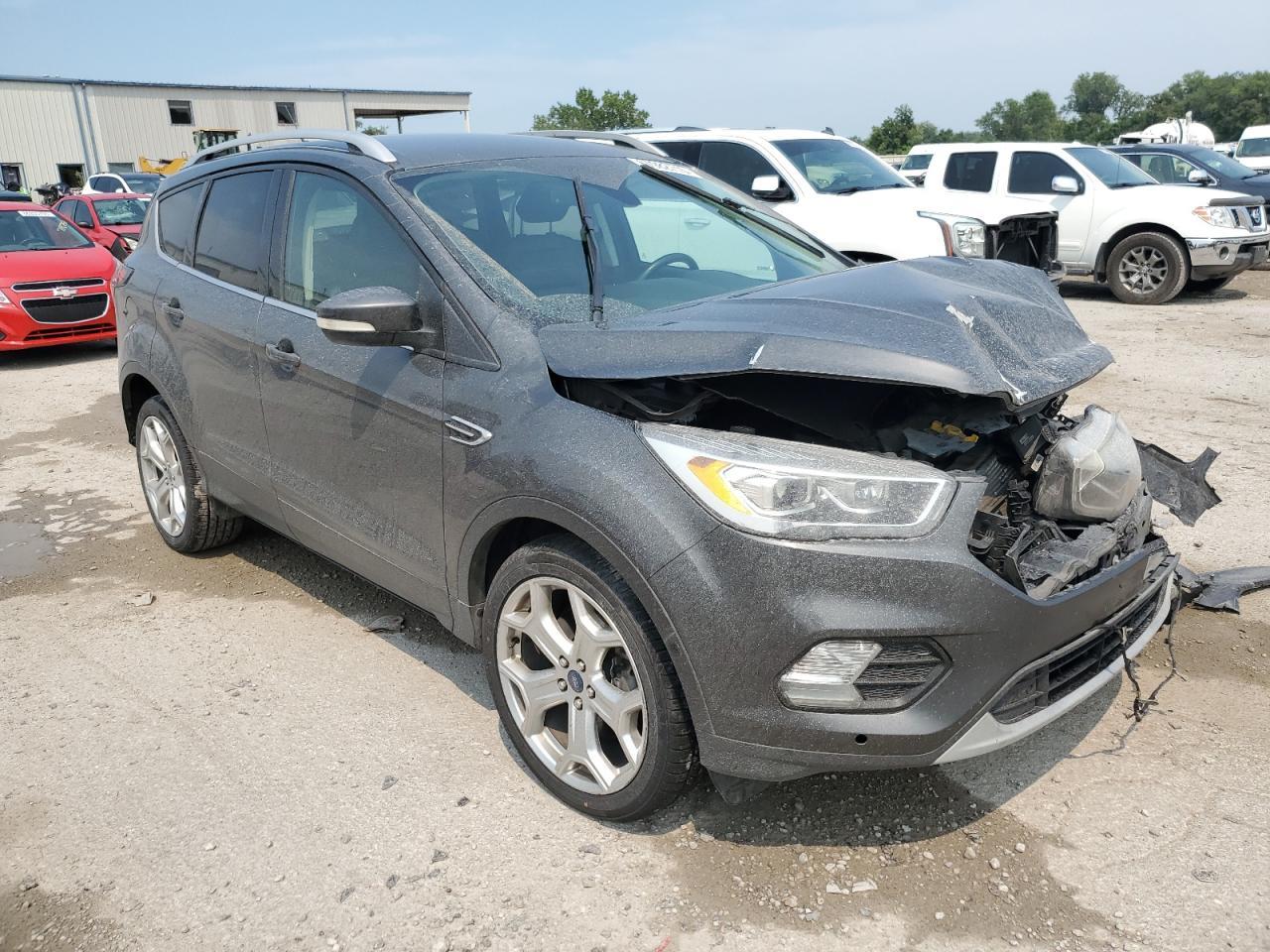 2019 Ford Escape Titanium - Фото 4