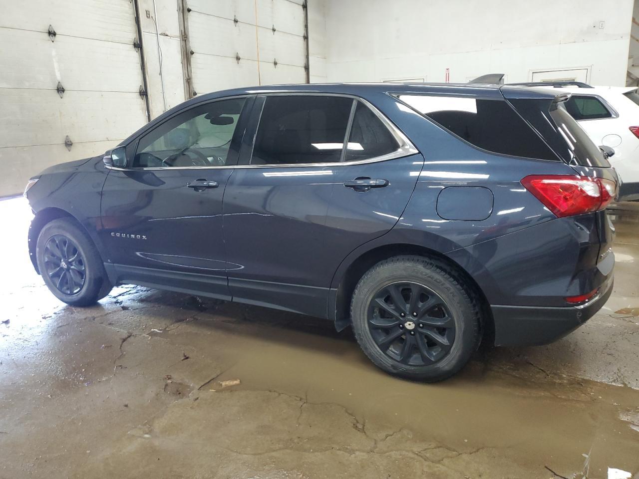 2018 Chevrolet Equinox Lt - Image 2