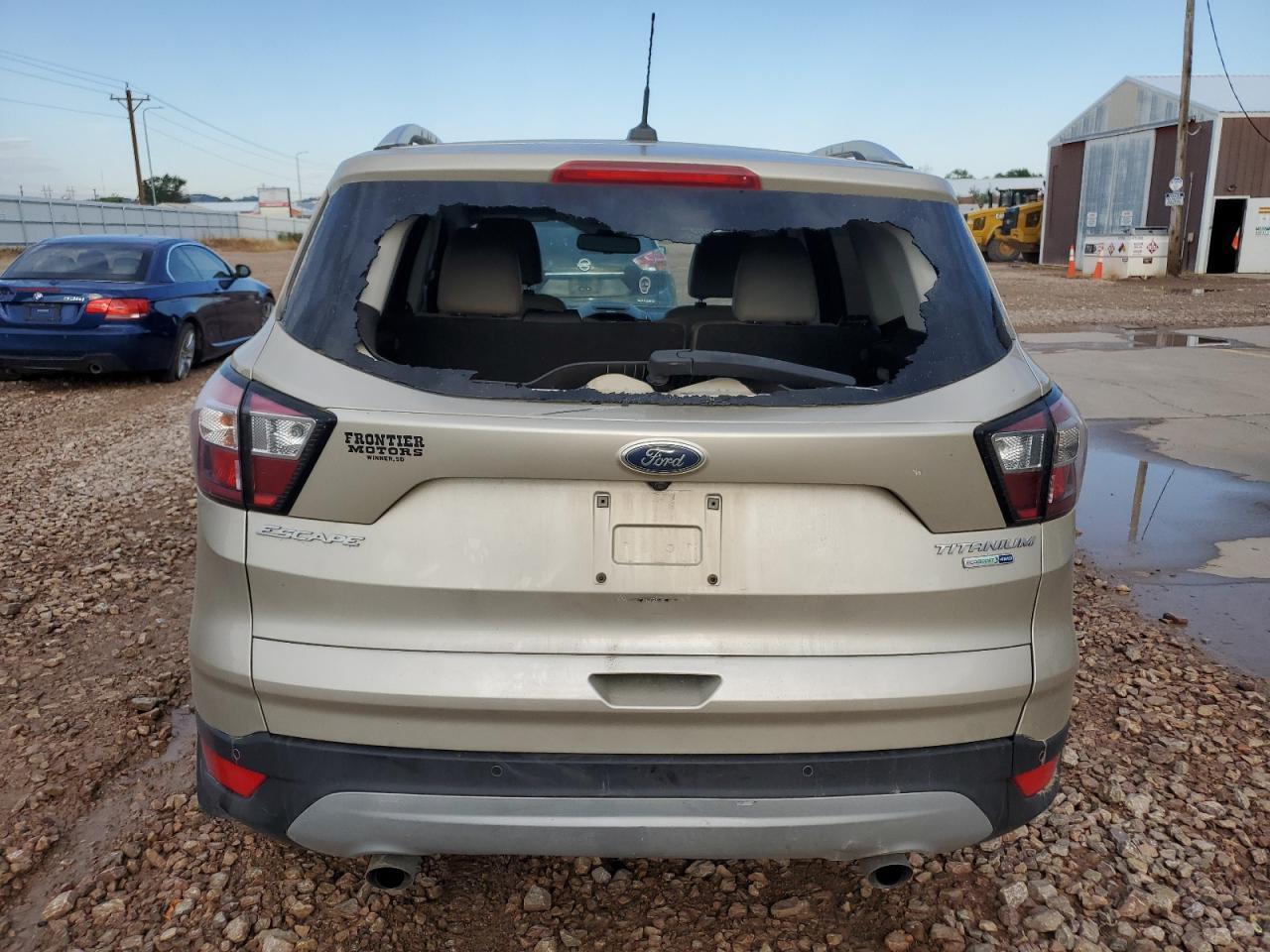 2017 Ford Escape Titanium - Image 6