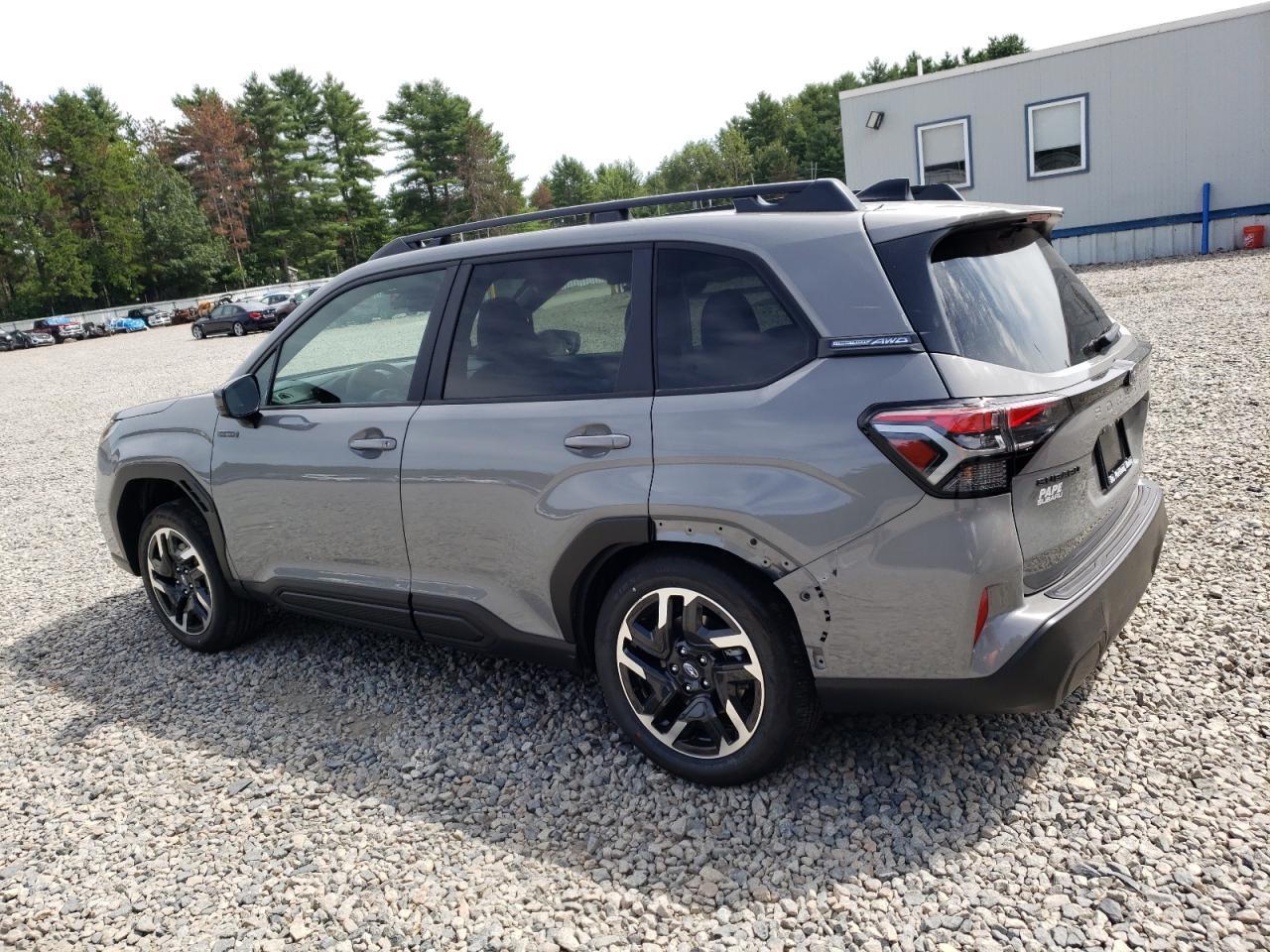 2025 Subaru Forester Premium - Image 2