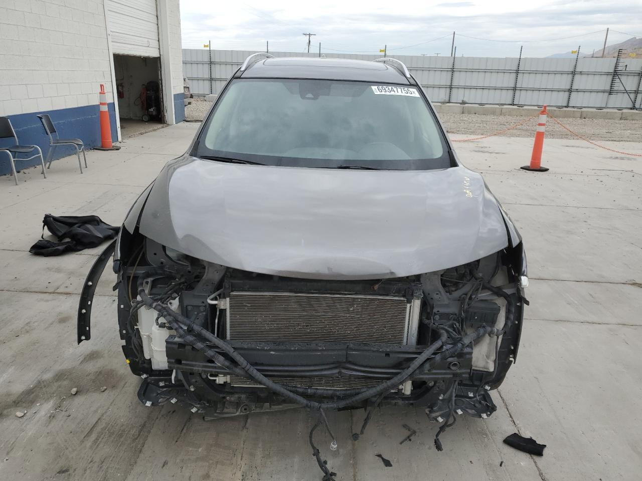 2019 Nissan Rogue S - Image 5