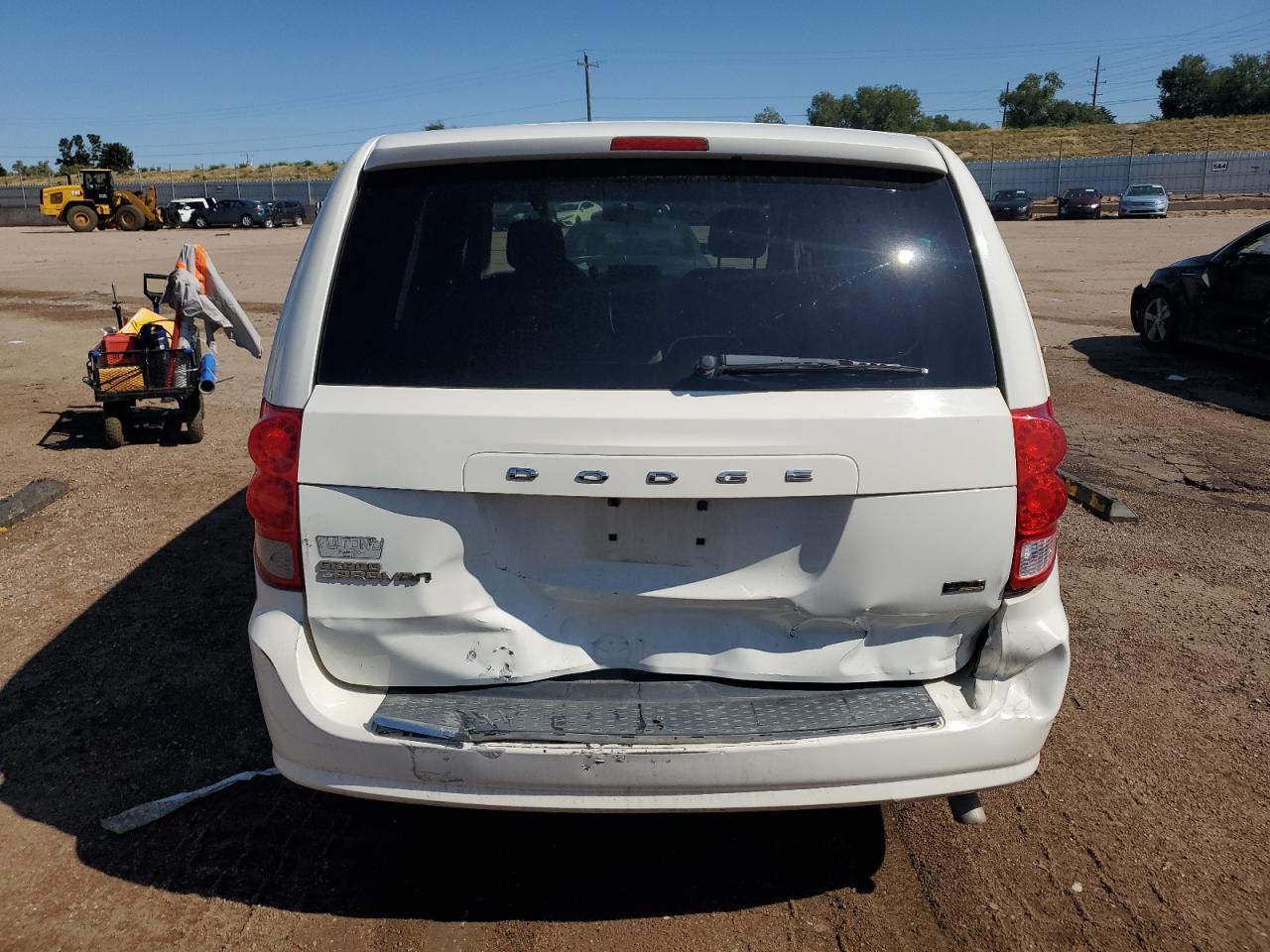 2011 Dodge Grand Caravan Express - Фото 6