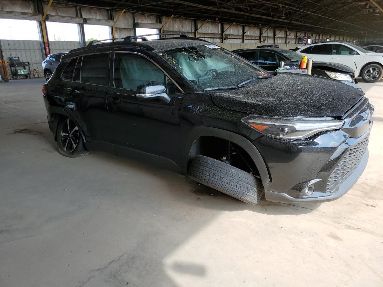 2024 Toyota Corolla Cross Se - Фото 4