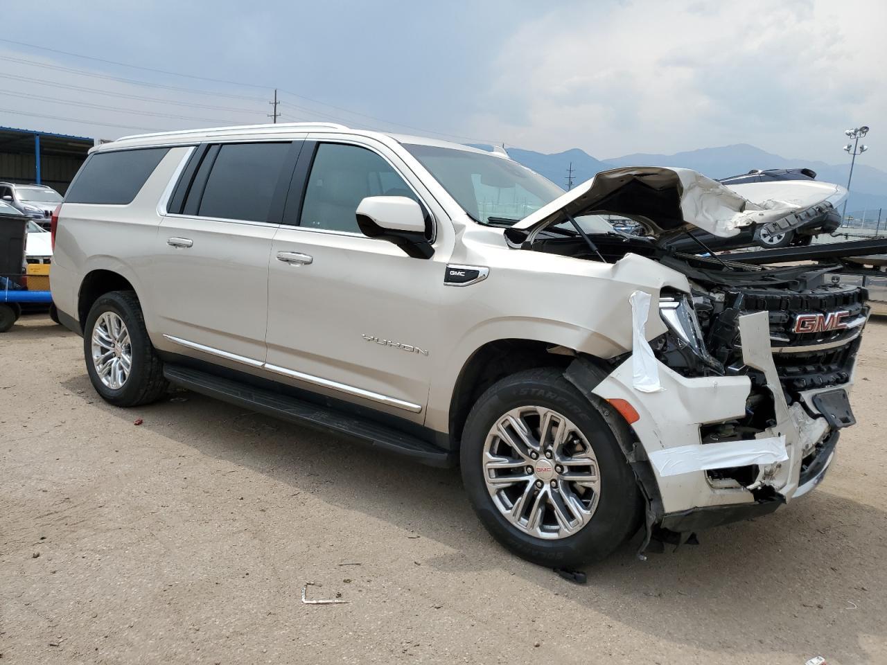 2023 GMC Yukon Xl K1500 Slt - Image 4