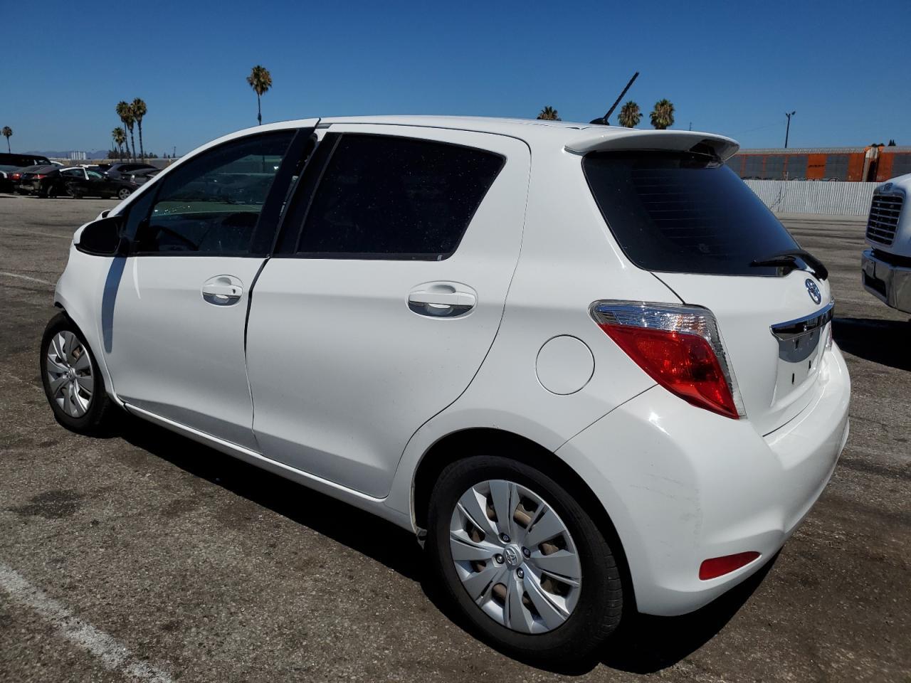 2014 Toyota Yaris - Фото 2