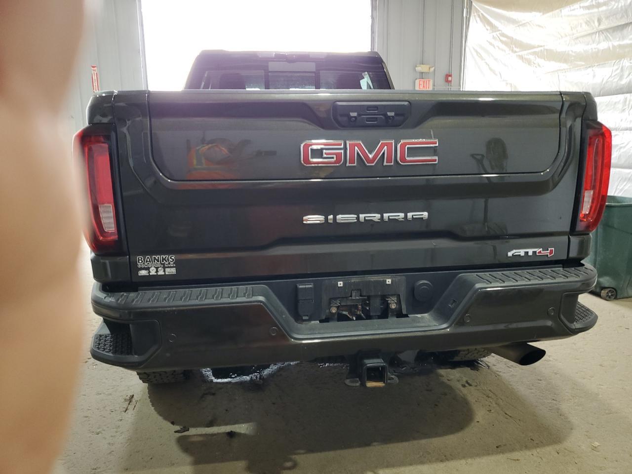 2022 GMC Sierra K2500 At4 - Фото 6