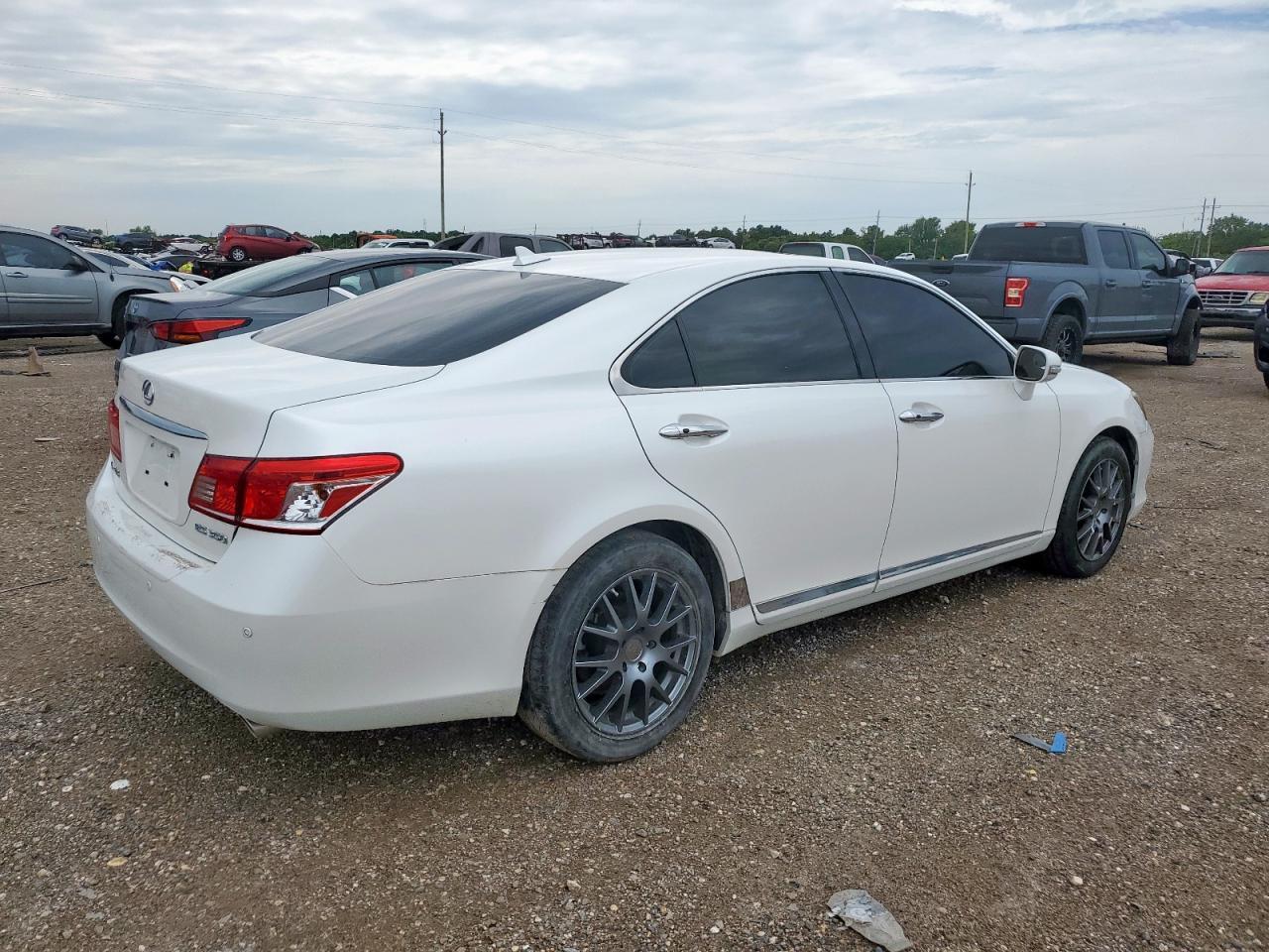 2010 Lexus Es 350 - Фото 3