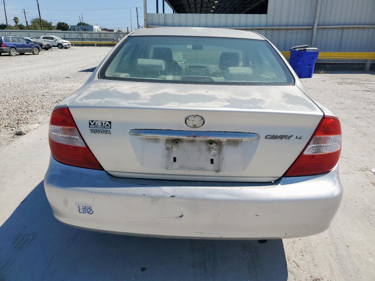 2002 Toyota Camry Le - Image 6
