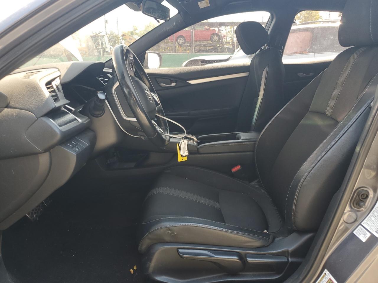 2019 Honda Civic Sport - Image 7