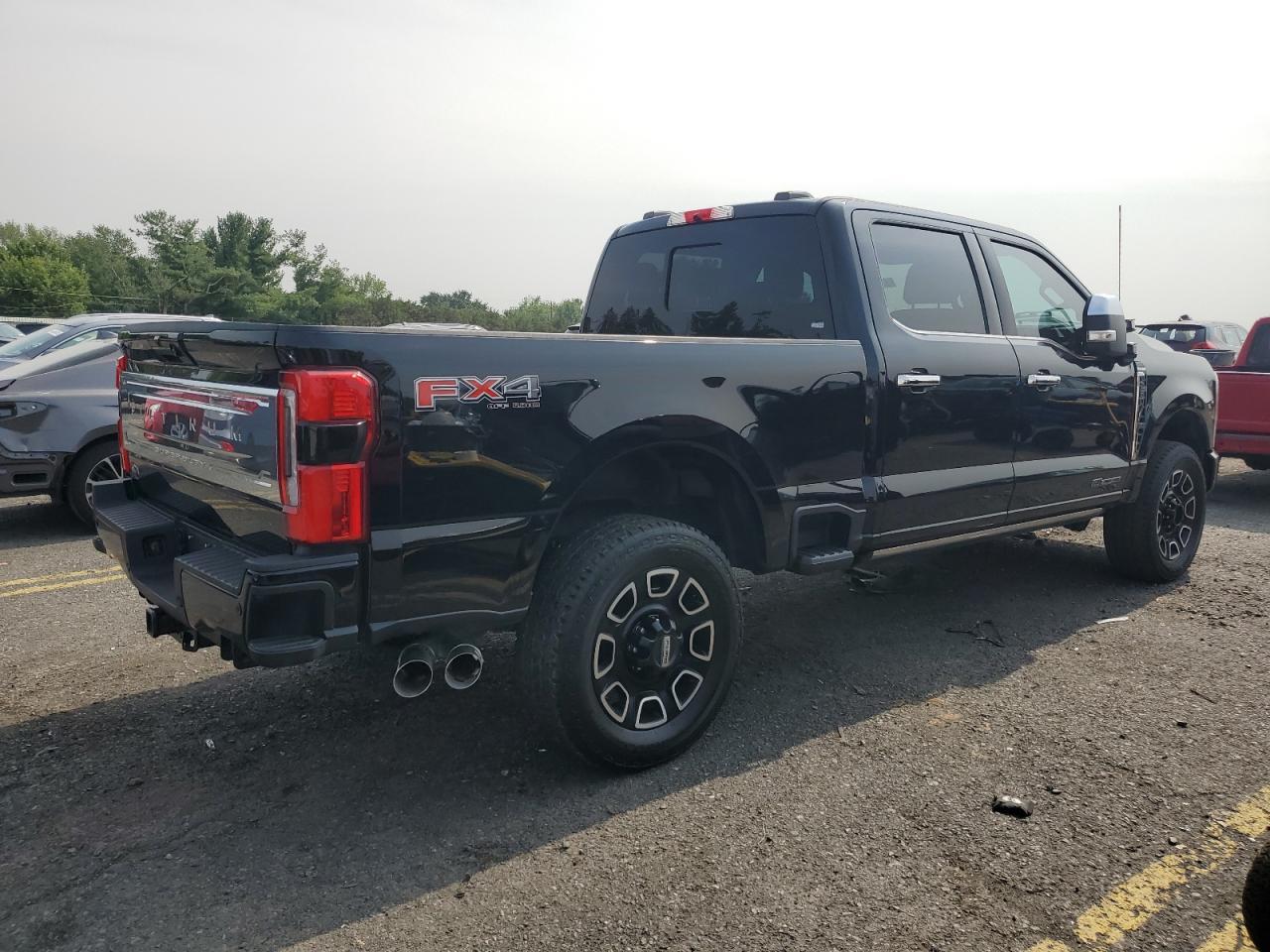 2023 Ford F250 Super Duty - Image 3