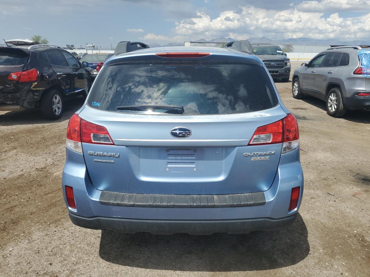 2010 Subaru Outback 2.5I Premium - Фото 6