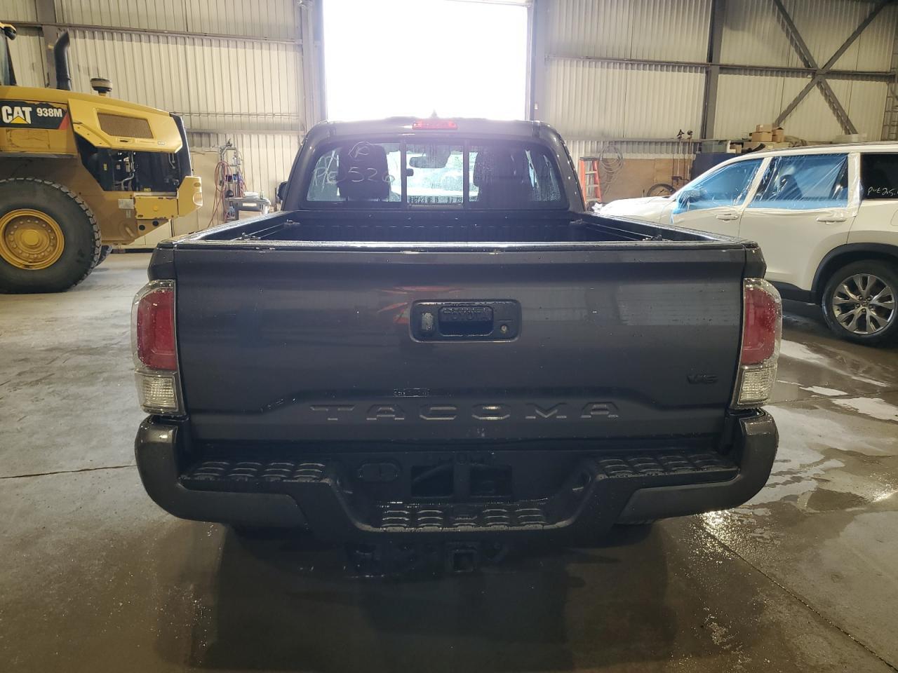 2022 Toyota Tacoma Access Cab - Фото 6