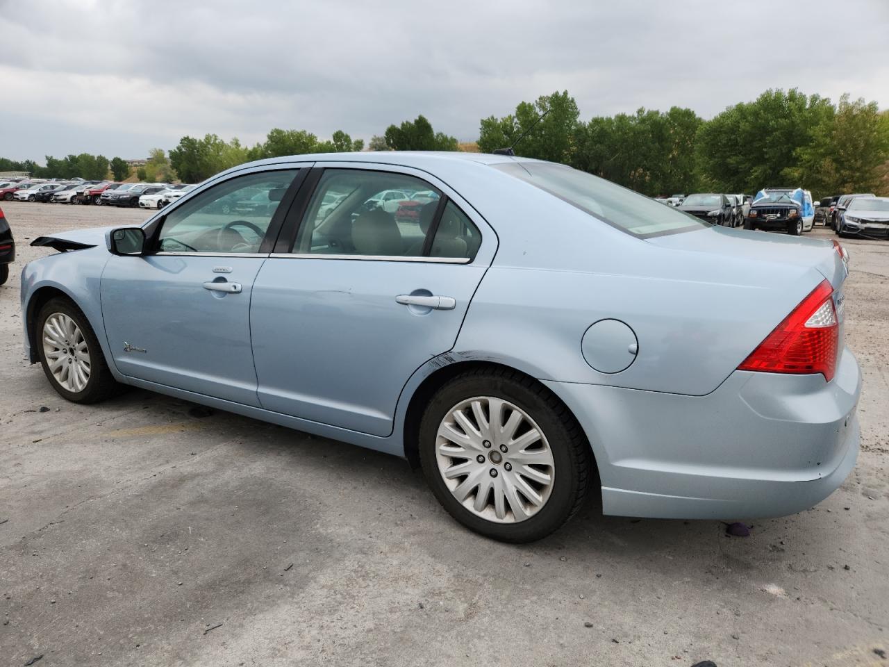 2011 Ford Fusion Hybrid - Фото 2
