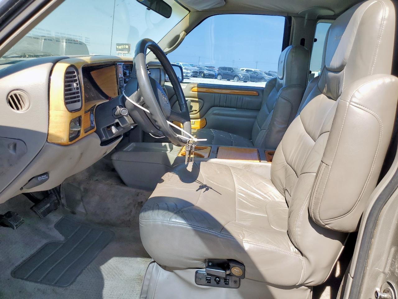 1998 Chevrolet Gmt-400 C1500 - Фото 7