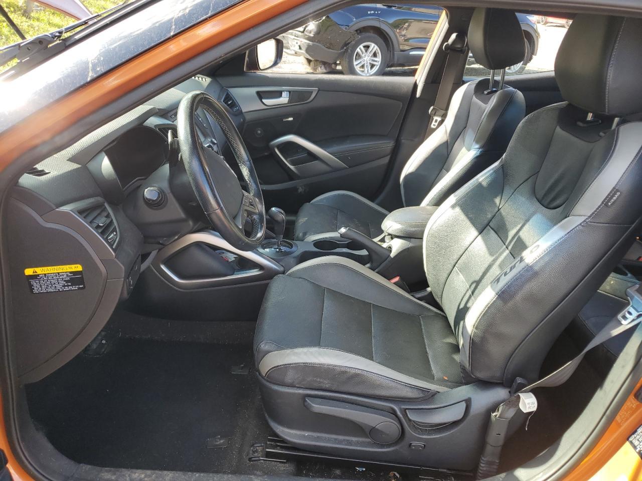 2016 Hyundai Veloster Turbo - Image 7