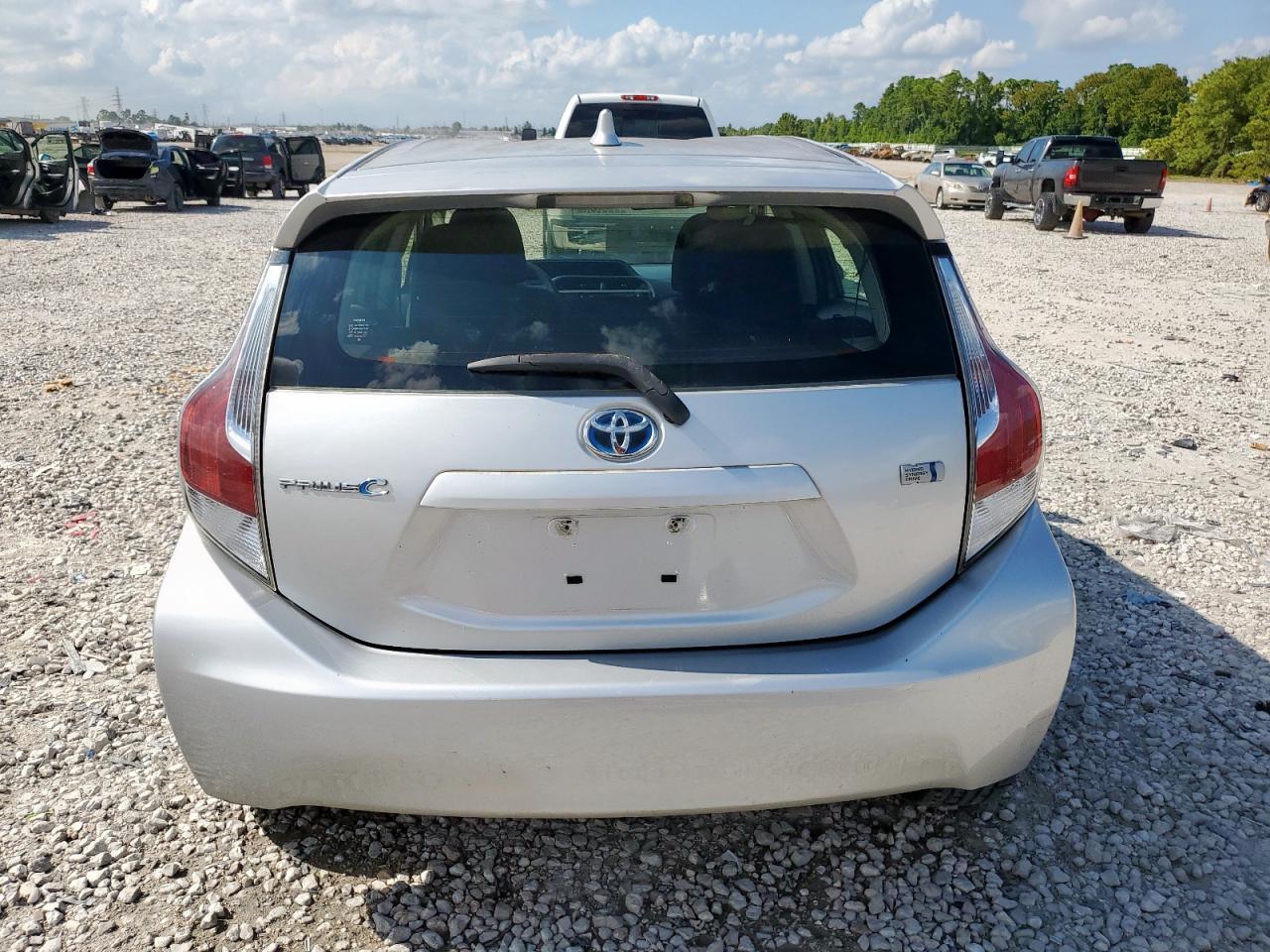 2015 Toyota Prius C - Фото 6