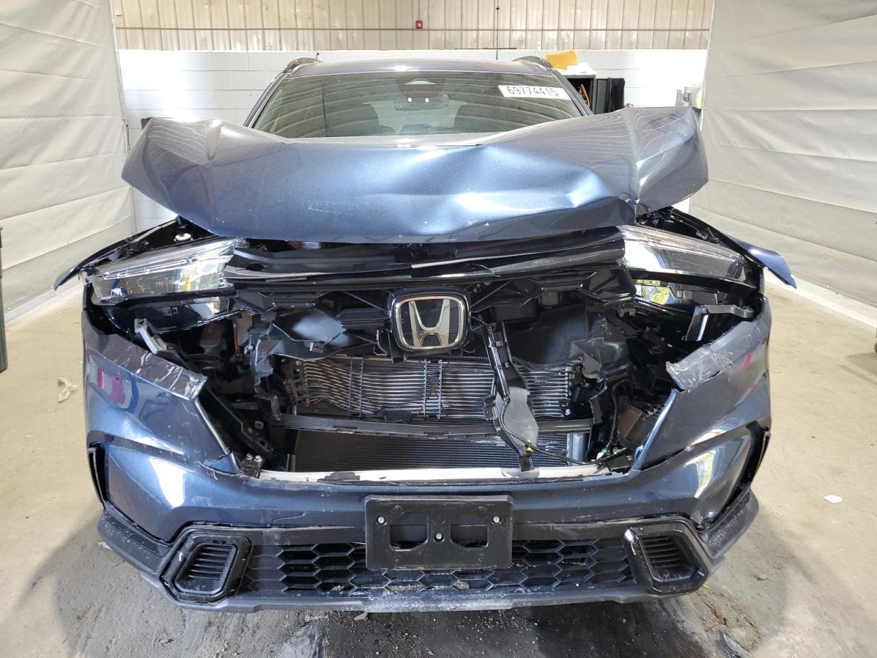 2025 Honda Cr-V Sport - Image 5