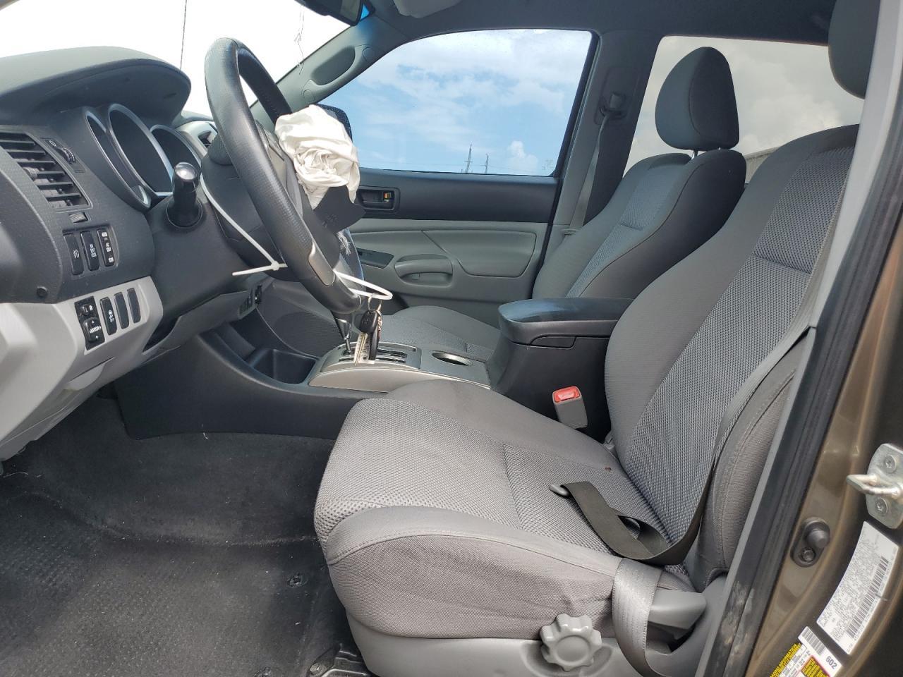 2013 Toyota Tacoma Double Cab Prerunner - Image 7