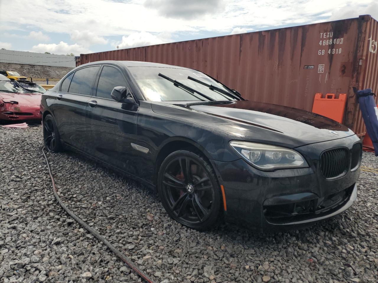 2014 BMW 750 Li - Image 4