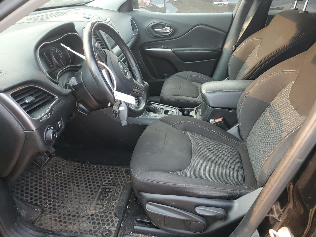 2019 Jeep Cherokee Latitude - Фото 7