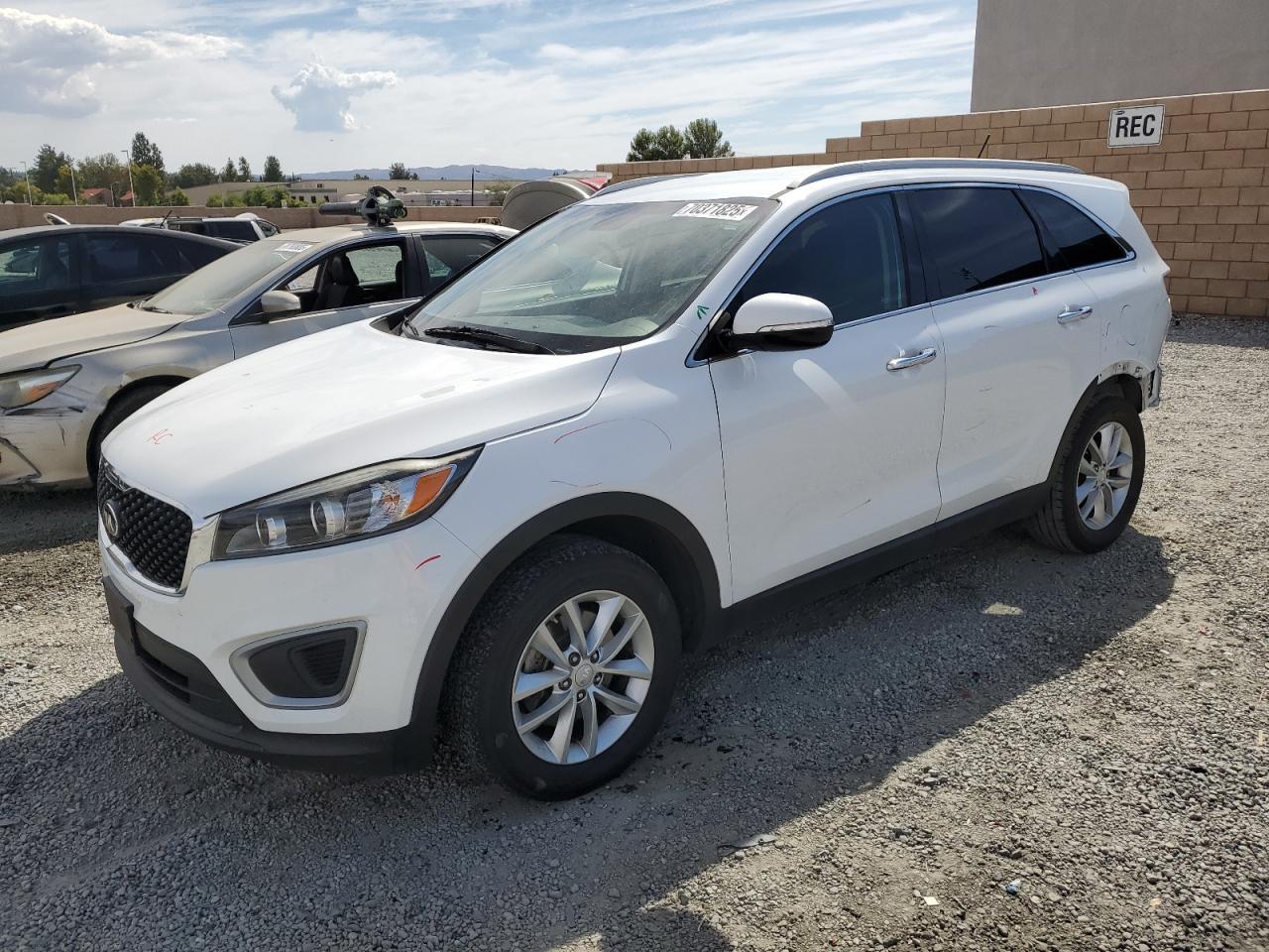 2017 Kia Sorento Lx