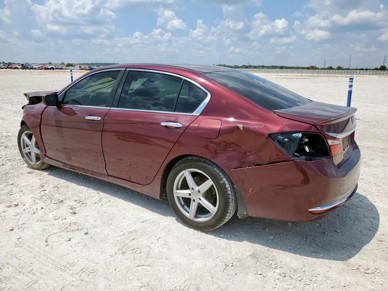 2016 Honda Accord Sport - Image 2