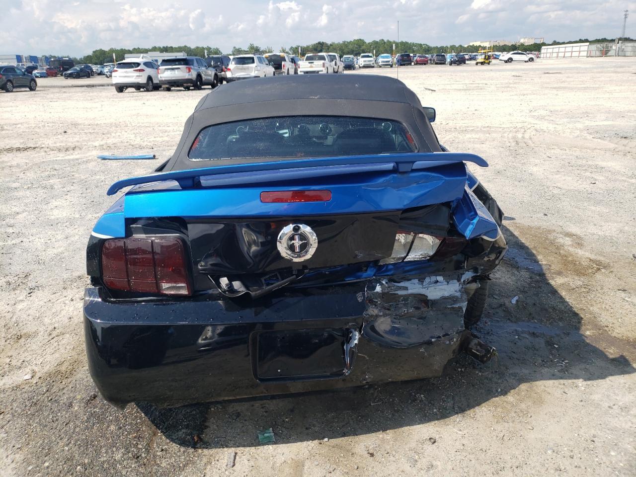 2006 Ford Mustang - Фото 6