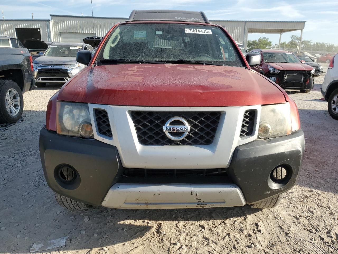 2012 Nissan Xterra Off Road - Фото 5