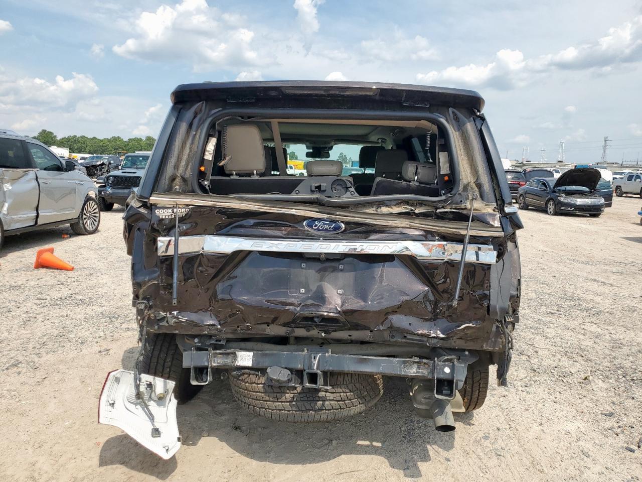 2021 Ford Expedition Xlt - Фото 6