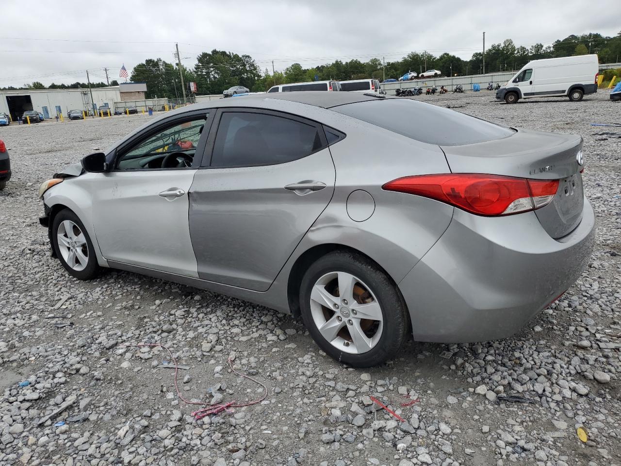 2011 Hyundai Elantra Gls - Image 2