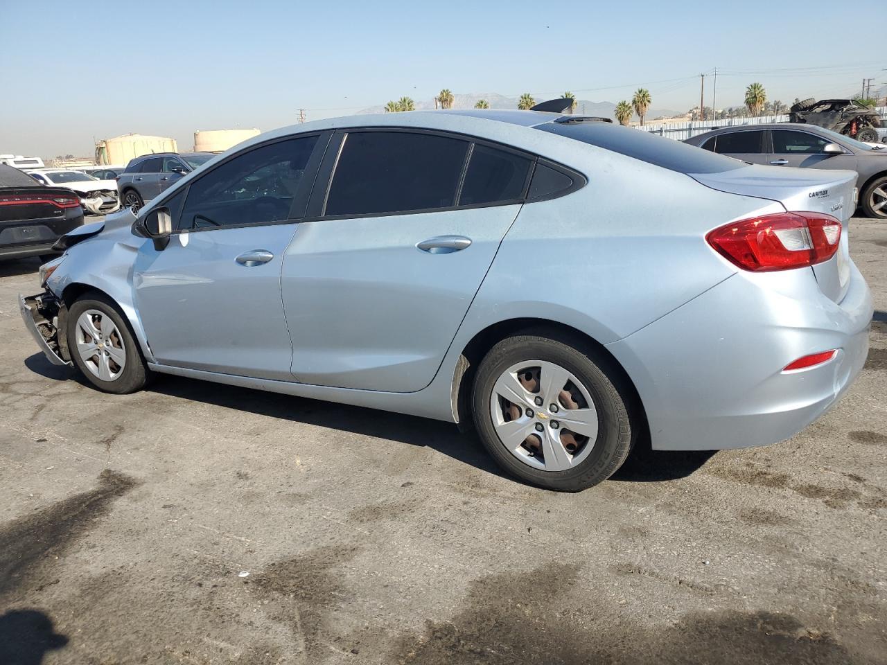 2018 Chevrolet Cruze Ls - Image 2