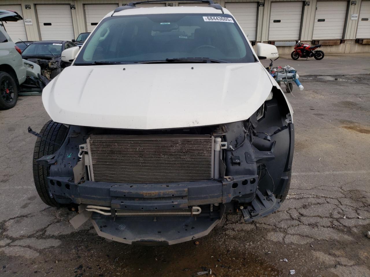 2014 Chevrolet Traverse Lt - Image 5