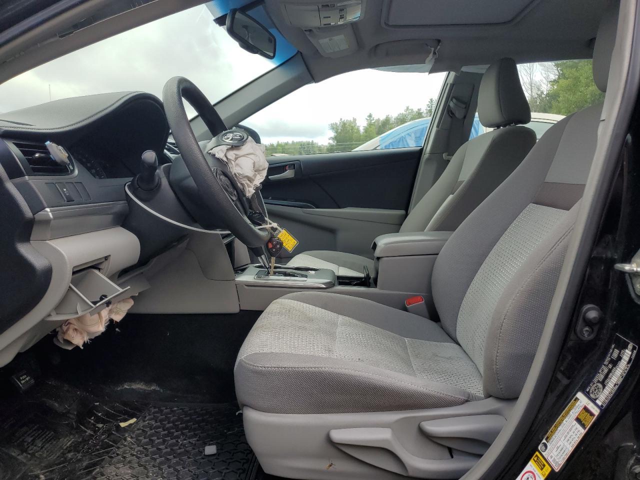 2014 Toyota Camry L - Фото 7