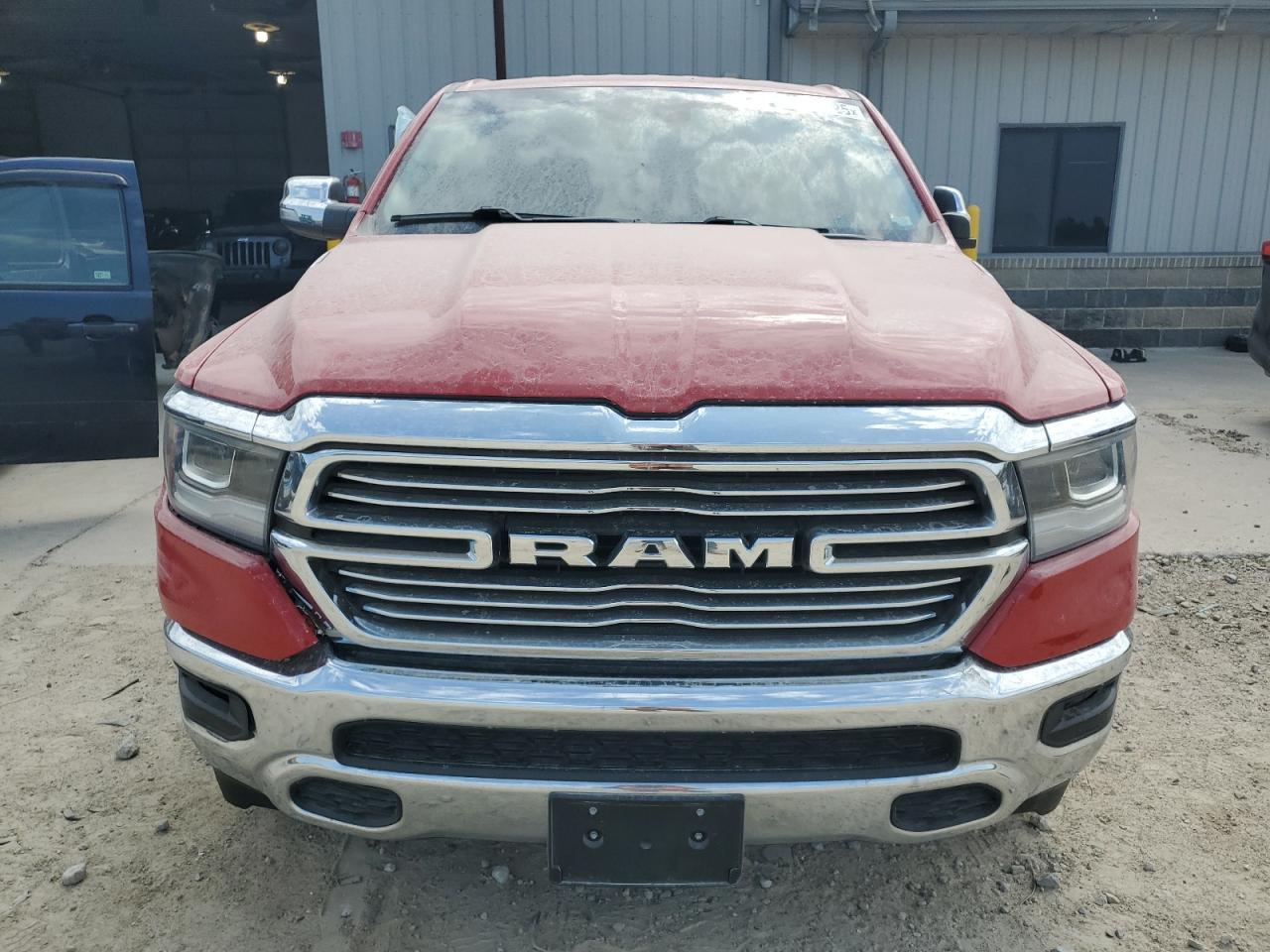 2022 Ram 1500 Laramie - Фото 5