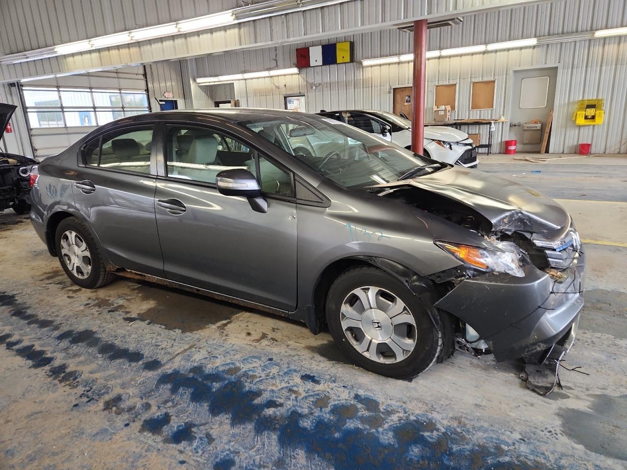 2012 Honda Civic Hybrid - Image 4