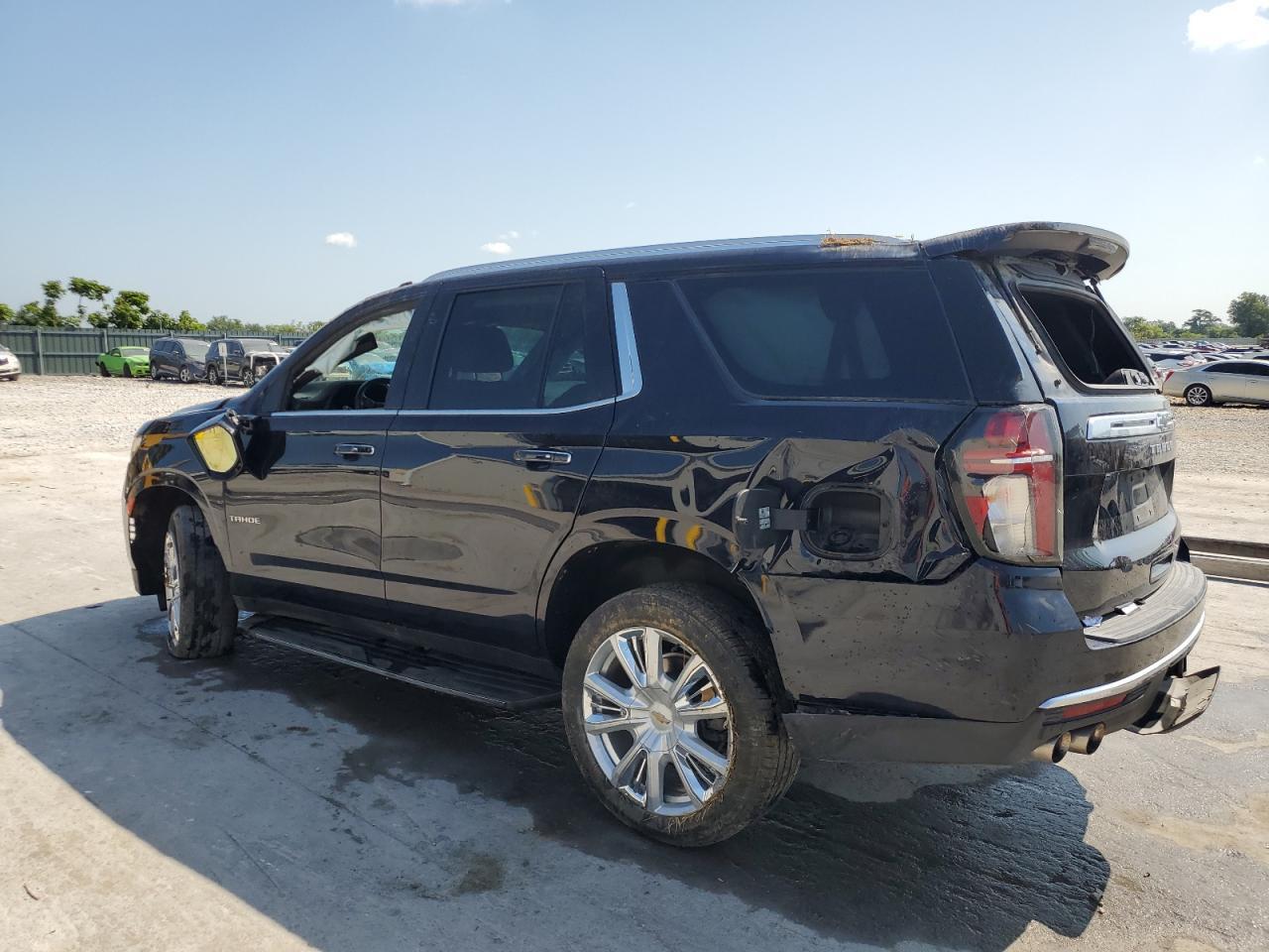 2021 Chevrolet Tahoe K1500 High Country - Фото 2