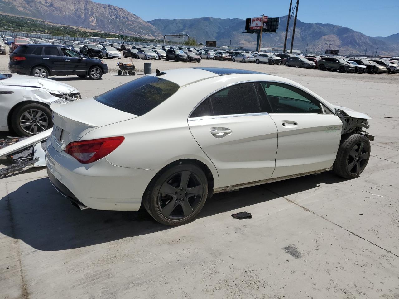 2016 Mercedes-Benz Cla 250 4Matic - Фото 3
