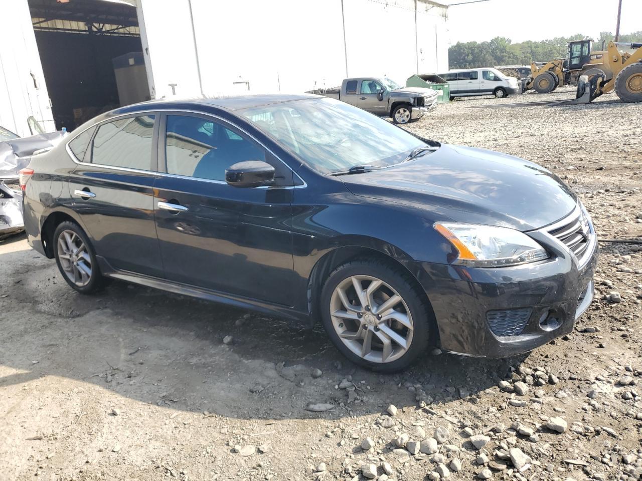 2013 Nissan Sentra S - Фото 4